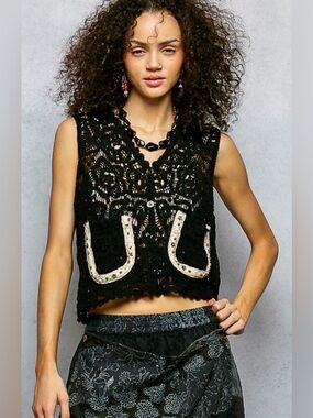 41. NWOTS POL Horseshoe Vest